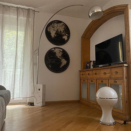 Living Vittoria: Vicino Al Centro Di Bolzano Apartment Exterior photo